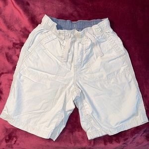 Gap kids boys size 5 chino shorts.